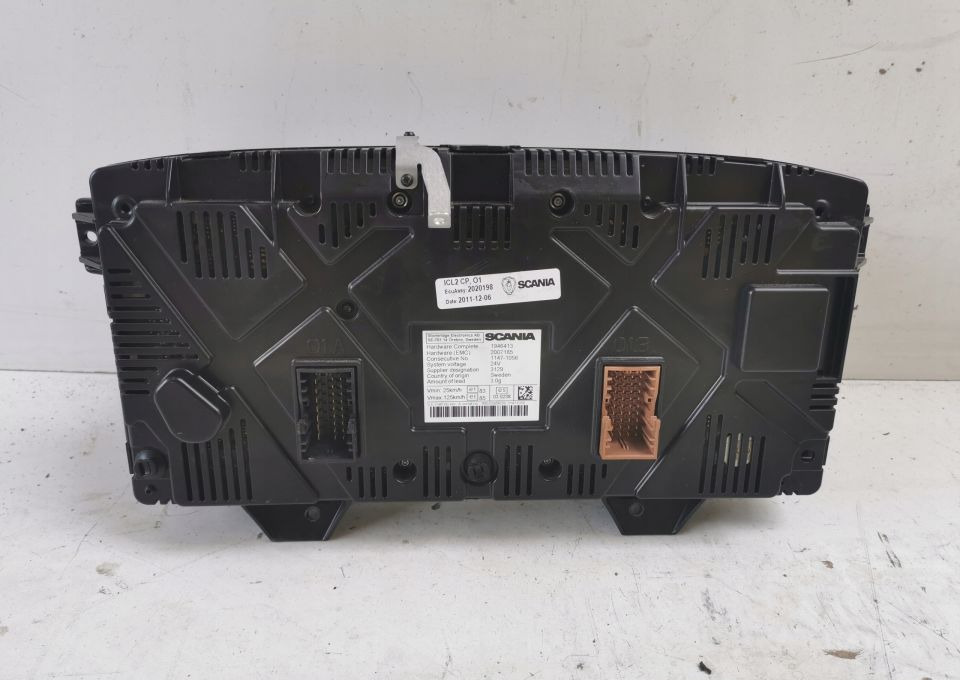 LICZNIK SCANIA R XPI 1946413 - Panel de instrumentos pour Camion: photos 3 LICZNIK SCANIA R XPI 1946413 - Panel de instrumentos pour Camion: photos 3
