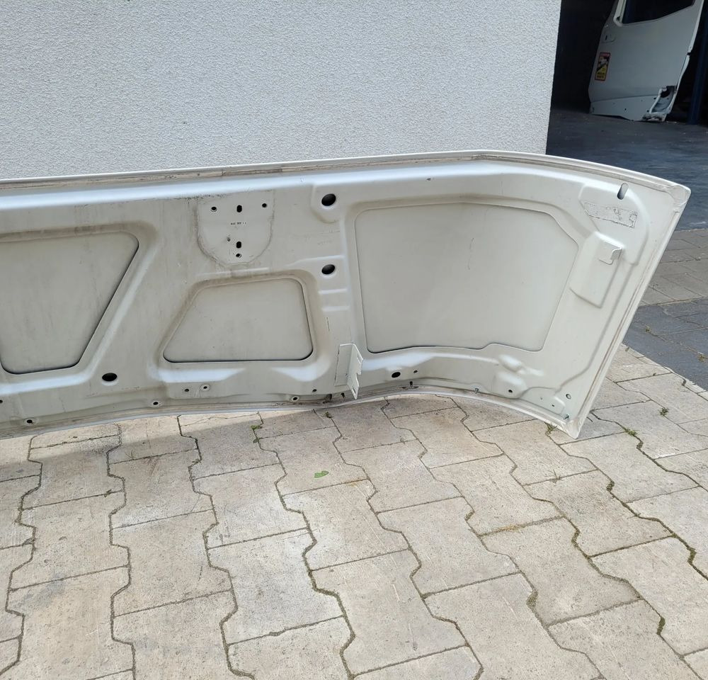 MASKA ATRAPA RENAULT RANGE T GAMA ORYGINAŁ CHWALIM116 - Capot pour Camion: photos 5 MASKA ATRAPA RENAULT RANGE T GAMA ORYGINAŁ CHWALIM116 - Capot pour Camion: photos 5