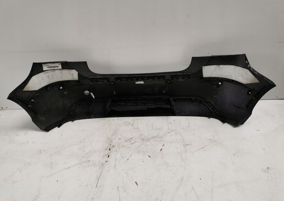 MERCEDES A KLASA TYL W 176 - Aérodynamique/ Spoilers: photos 5 MERCEDES A KLASA TYL W 176 - Aérodynamique/ Spoilers: photos 5