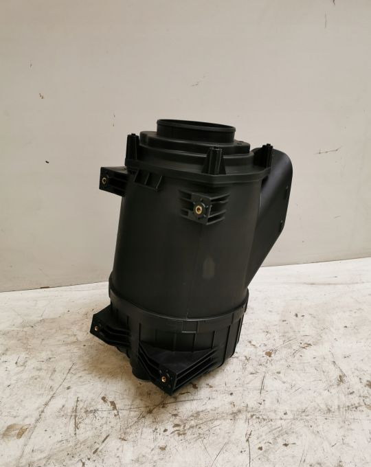 OBUDOWA FILTRA POWIETRZA SCANIA S R NGT 22321180 - Filtre à air pour Camion: photos 1 OBUDOWA FILTRA POWIETRZA SCANIA S R NGT 22321180 - Filtre à air pour Camion: photos 1