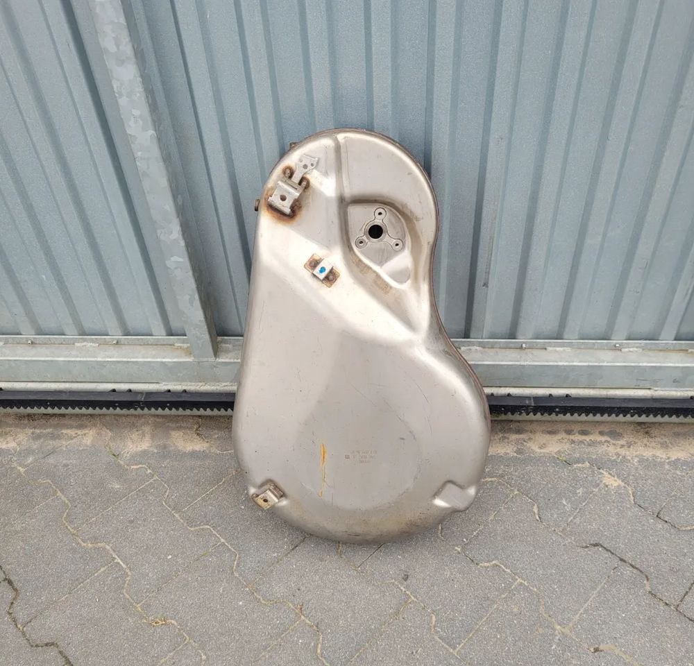 OSLONA DEKIEL KATALIZATORA MAN TGX TG3 81.15103.0165 - Système d'échappement pour Camion: photos 1 OSLONA DEKIEL KATALIZATORA MAN TGX TG3 81.15103.0165 - Système d'échappement pour Camion: photos 1