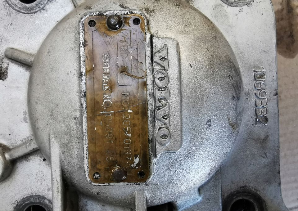 PRZYSTAWKA PTO VOLVO FH4 FH FM 20570197 - Transmission pour Camion: photos 3 PRZYSTAWKA PTO VOLVO FH4 FH FM 20570197 - Transmission pour Camion: photos 3