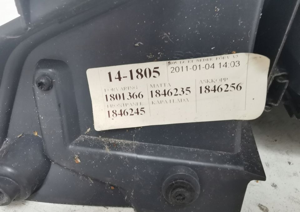SCHOWEK PÓŁKA SCANIA G 1846245 - Cabine et intérieur pour Camion: photos 5 SCHOWEK PÓŁKA SCANIA G 1846245 - Cabine et intérieur pour Camion: photos 5