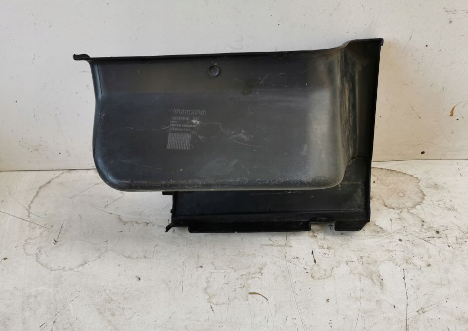 STOPNICA DOLNA VOLVO FH13 RH ORYGINAL 20529640 - Marchepied pour Camion: photos 2 STOPNICA DOLNA VOLVO FH13 RH ORYGINAL 20529640 - Marchepied pour Camion: photos 2