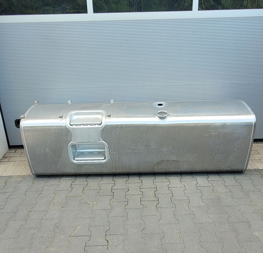ZBIORNIK PALIWA VOLVO FH4 FM RENAULT 21442020 225X70X70CM - Préparation du carburant: photos 1 ZBIORNIK PALIWA VOLVO FH4 FM RENAULT 21442020 225X70X70CM - Préparation du carburant: photos 1