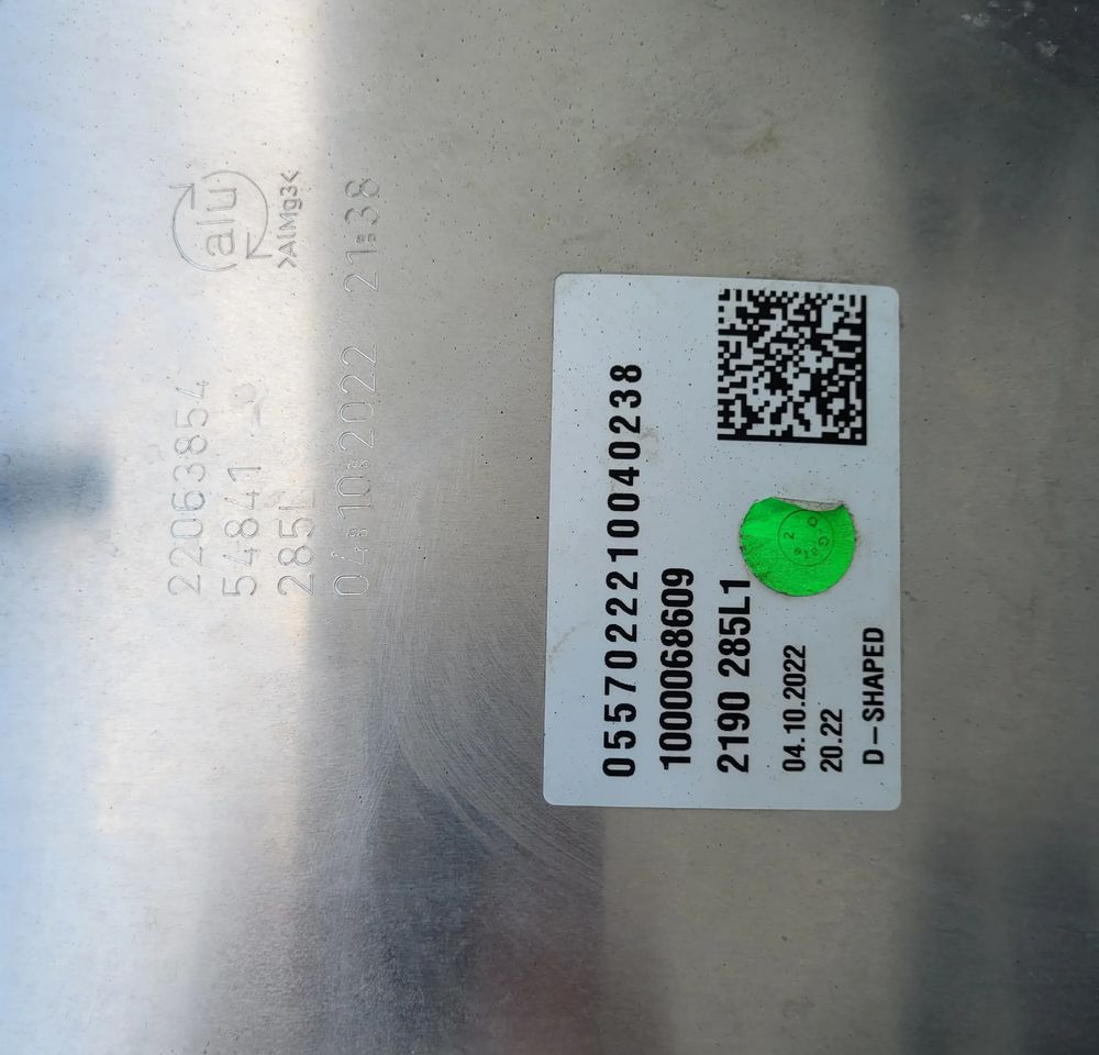 ZBIORNIK PALIWA VOLVO FH4 RENAULT 285L OM 22063854 70X70X70 - Préparation du carburant pour Camion: photos 4 ZBIORNIK PALIWA VOLVO FH4 RENAULT 285L OM 22063854 70X70X70 - Préparation du carburant pour Camion: photos 4