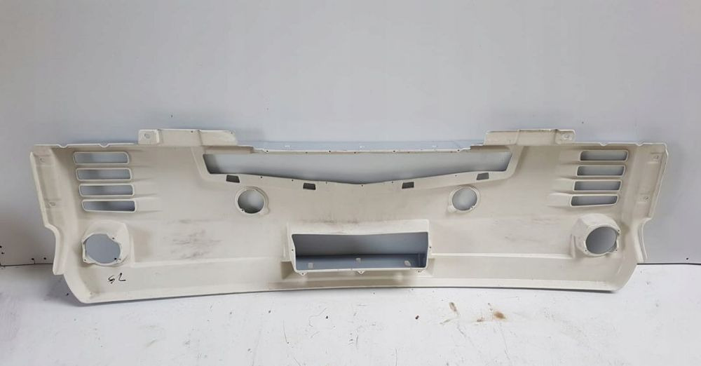 ZDERZAK RENAULT MAGNUM DXI NOWY JAKOSC - Pare-chocs pour Camion: photos 2 ZDERZAK RENAULT MAGNUM DXI NOWY JAKOSC - Pare-chocs pour Camion: photos 2
