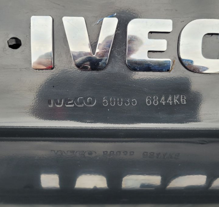 ZDERZAK TYL BELKA IVECO DAILY NM. ORYGINAL 500356844kb - Pare-chocs pour Camion: photos 4 ZDERZAK TYL BELKA IVECO DAILY NM. ORYGINAL 500356844kb - Pare-chocs pour Camion: photos 4