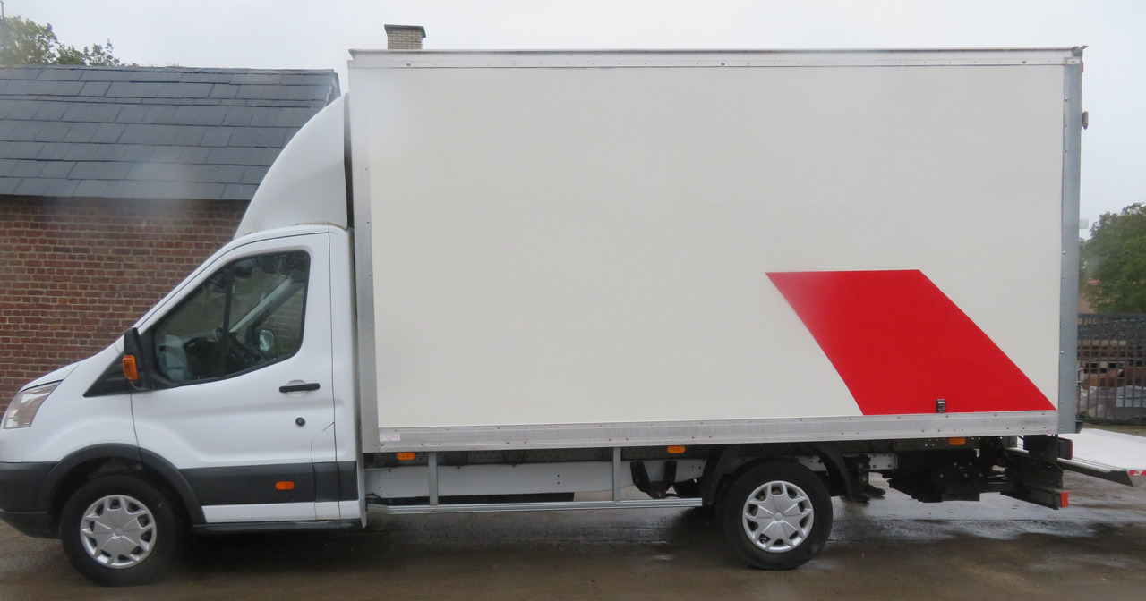 Ford Transit 2.0TDCi - Fourgon: photos 5 Ford Transit 2.0TDCi - Fourgon: photos 5