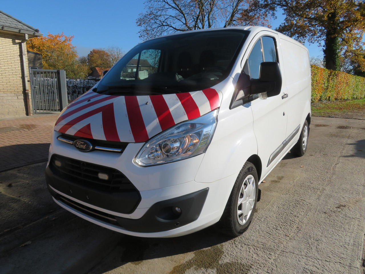 Ford Transit Custom 2.0tdci - Fourgonnette: photos 3 Ford Transit Custom 2.0tdci - Fourgonnette: photos 3