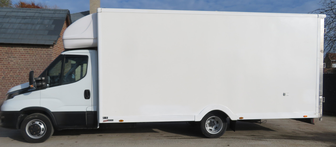 Iveco Daily 35C14 - Fourgon: photos 5 Iveco Daily 35C14 - Fourgon: photos 5