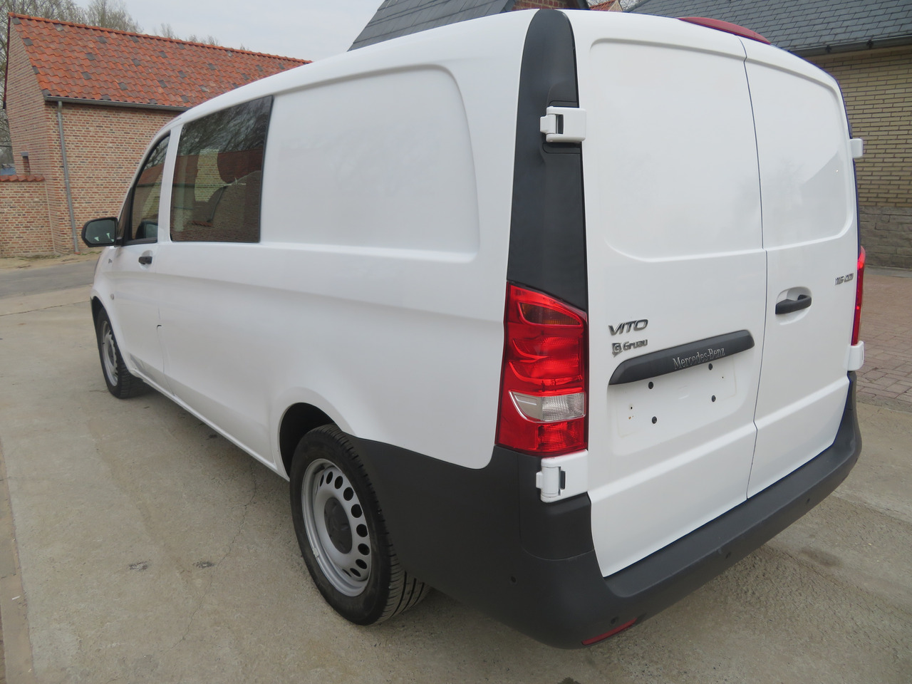 MERCEDES-BENZ Vito 114cdi - A2 - dubbel cabine - Fourgonnette, Utilitaire double cabine: photos 5 MERCEDES-BENZ Vito 114cdi - A2 - dubbel cabine - Fourgonnette, Utilitaire double cabine: photos 5