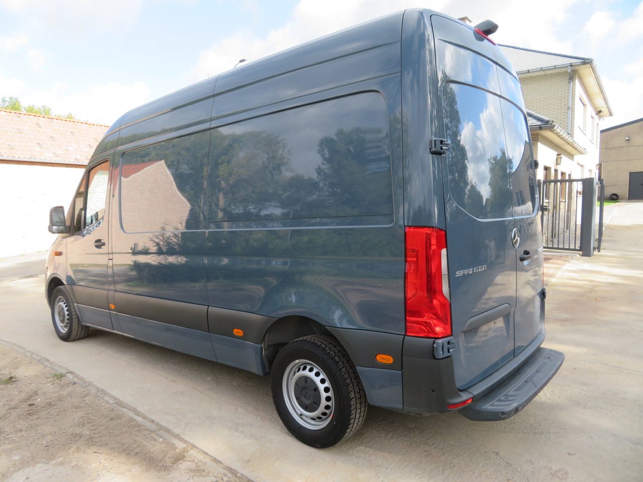 Mercedes-Benz Gesloten bestelwagen A2H2 - Fourgon utilitaire: photos 5 Mercedes-Benz Gesloten bestelwagen A2H2 - Fourgon utilitaire: photos 5