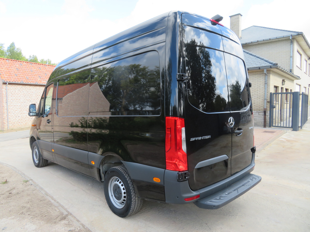 Mercedes-Benz Sprinter 317cdi - A2H2 - Fourgon utilitaire: photos 5 Mercedes-Benz Sprinter 317cdi - A2H2 - Fourgon utilitaire: photos 5