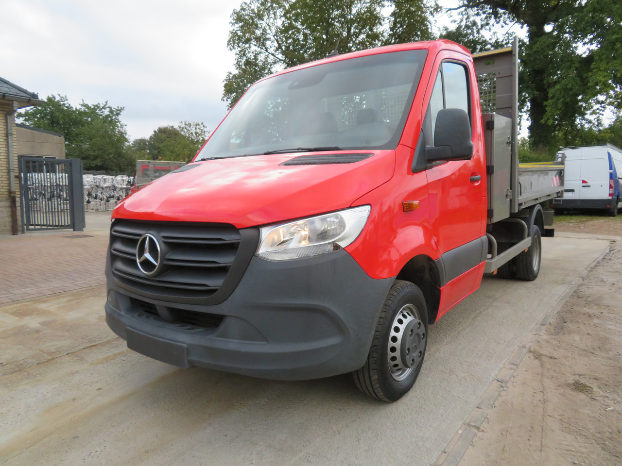 Mercedes-Benz Sprinter 514cdi - Véhicule utilitaire benne: photos 3 Mercedes-Benz Sprinter 514cdi - Véhicule utilitaire benne: photos 3
