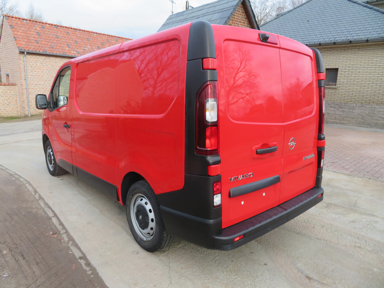 Opel Vivaro 1.6CDTI BI-Turbo - L1H1 - Fourgonnette: photos 5 Opel Vivaro 1.6CDTI BI-Turbo - L1H1 - Fourgonnette: photos 5