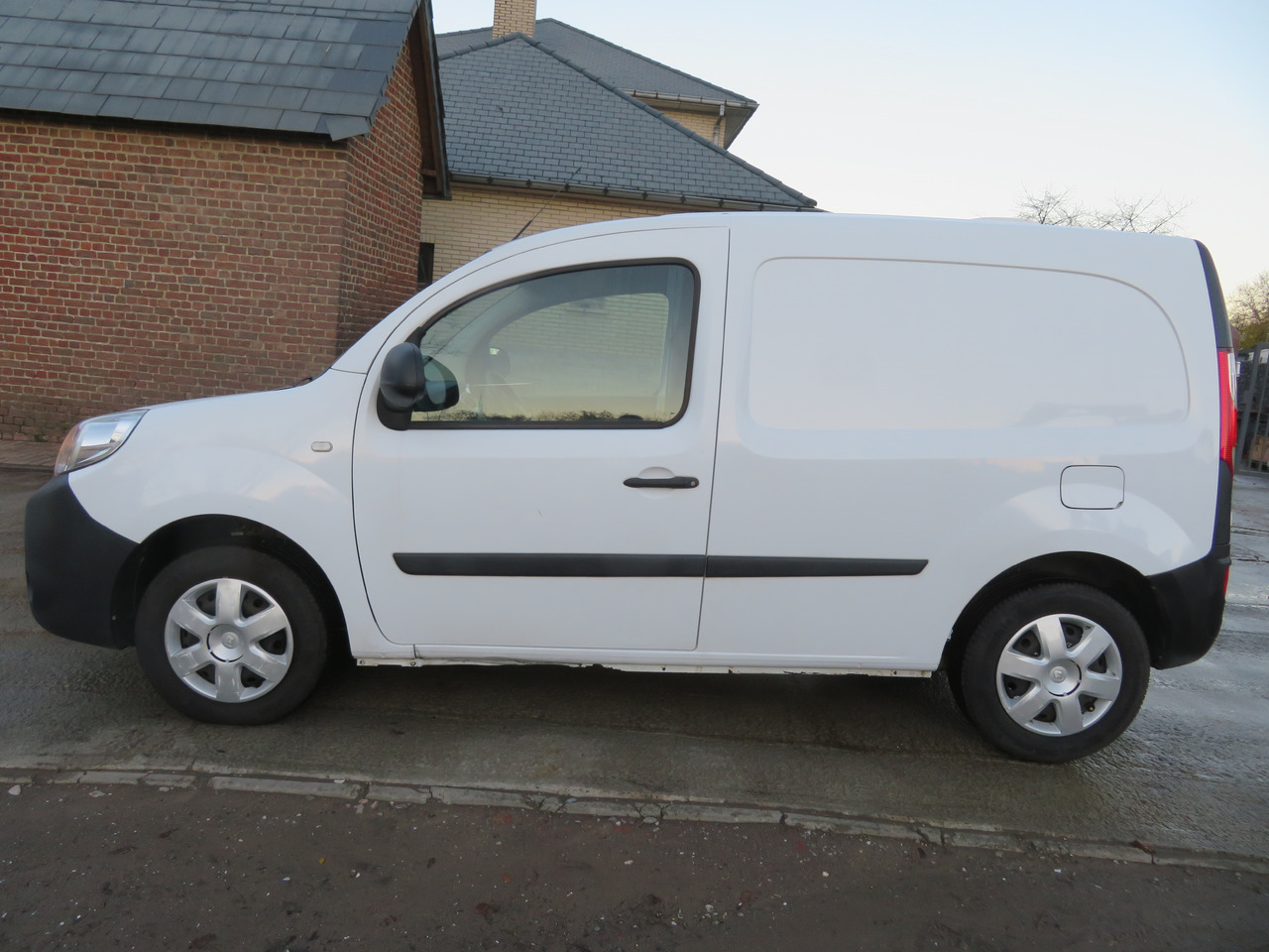 Renault Kangoo EXPRESS ENERGY 1.5dCi - Fourgonnette: photos 4 Renault Kangoo EXPRESS ENERGY 1.5dCi - Fourgonnette: photos 4