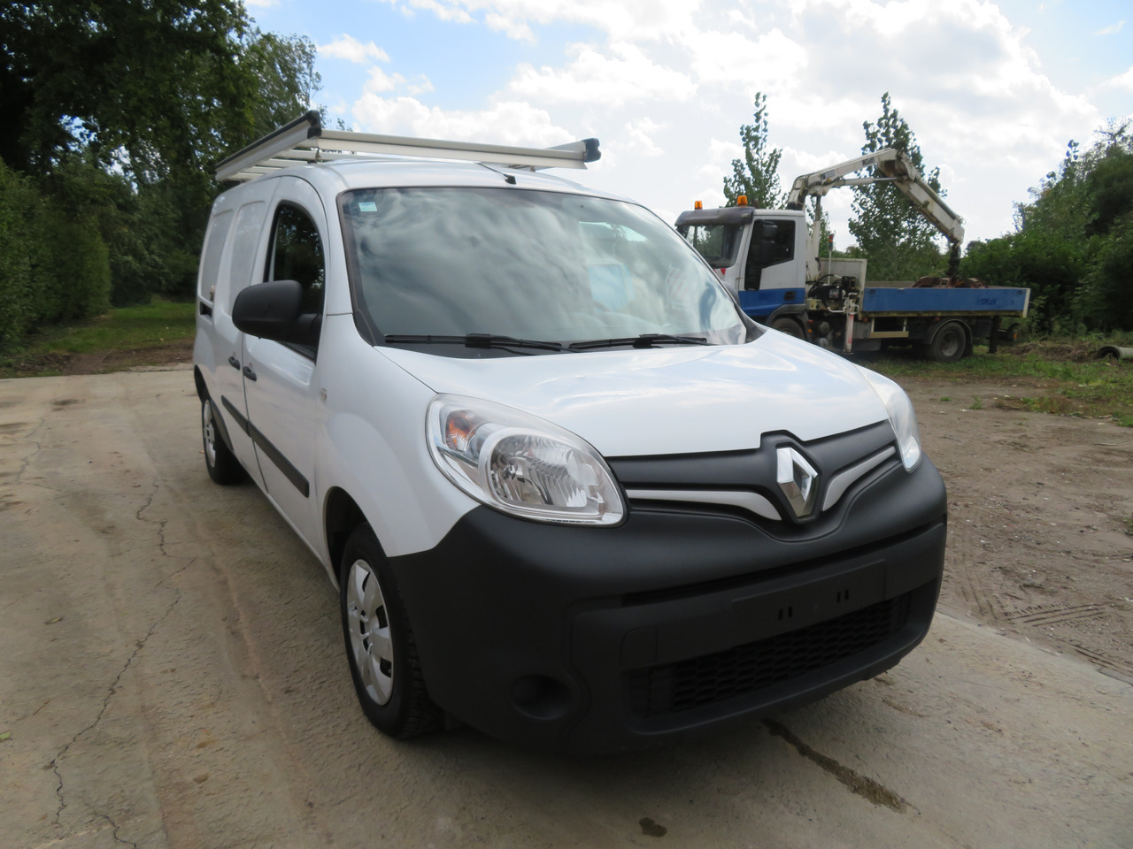 Renault Kangoo EXPRESS MAXI 1.5 dCi Grand Confort - Fourgonnette: photos 1 Renault Kangoo EXPRESS MAXI 1.5 dCi Grand Confort - Fourgonnette: photos 1