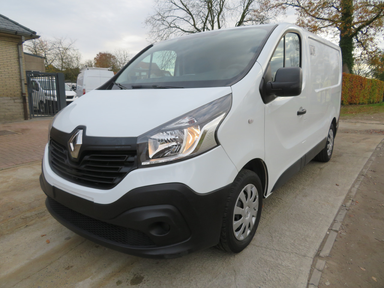 Renault Trafic 1.6dCi L1H1 - Fourgonnette: photos 3 Renault Trafic 1.6dCi L1H1 - Fourgonnette: photos 3