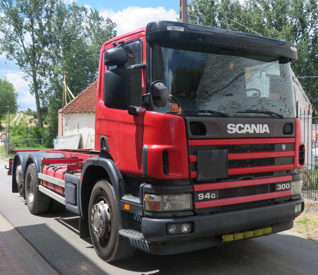 Scania 94 GB 6X2 - Châssis cabine: photos 2 Scania 94 GB 6X2 - Châssis cabine: photos 2