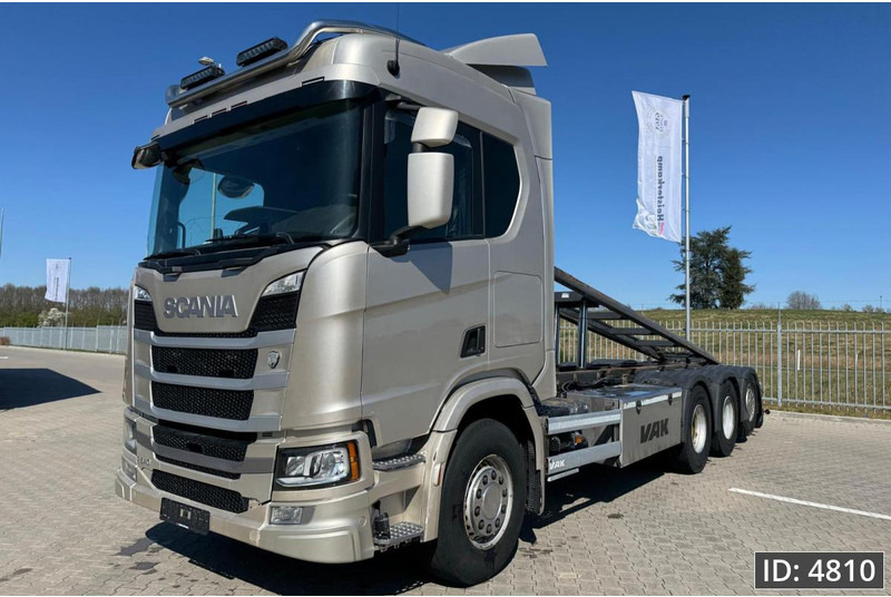 Scania R540 Topline, Euro 6, / 8x4 / BDF / Tipper / Steering axle, Intarder - Camion porte-conteneur/ Caisse mobile: photos 1 Scania R540 Topline, Euro 6, / 8x4 / BDF / Tipper / Steering axle, Intarder - Camion porte-conteneur/ Caisse mobile: photos 1
