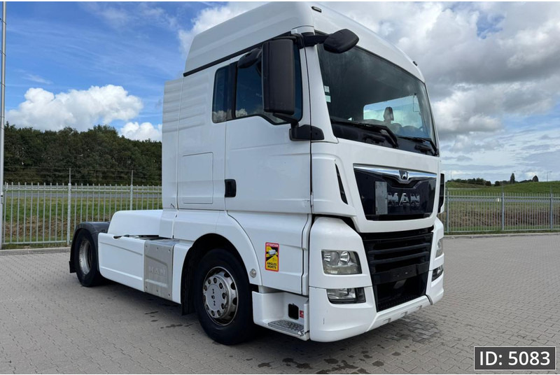 MAN TGX 18.500 XLX, Euro 6, / Retarder / 2 Tanks, Intarder - Tracteur routier: photos 4 MAN TGX 18.500 XLX, Euro 6, / Retarder / 2 Tanks, Intarder - Tracteur routier: photos 4