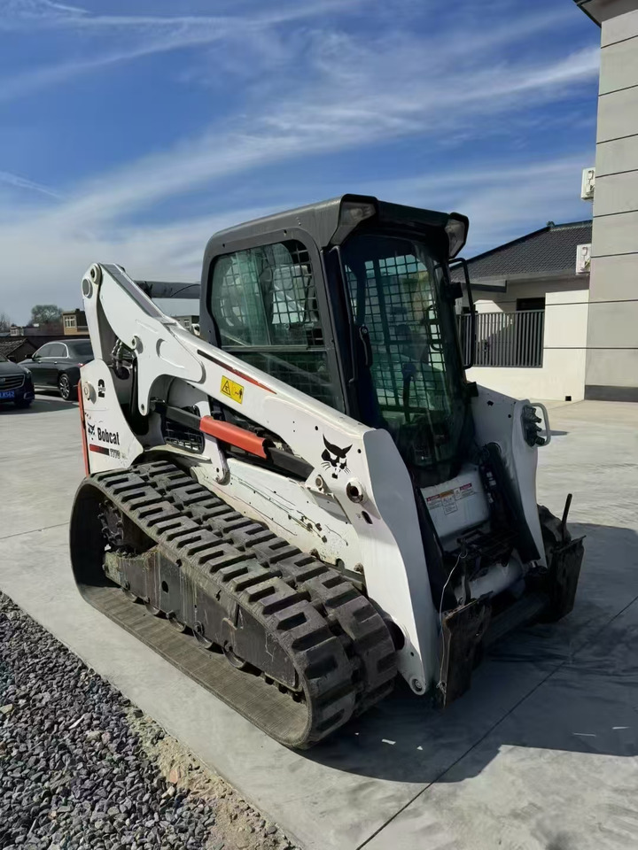BOBCAT Skid Steer Loader T770 Good Condition - Mini chargeuse: photos 4 BOBCAT Skid Steer Loader T770 Good Condition - Mini chargeuse: photos 4