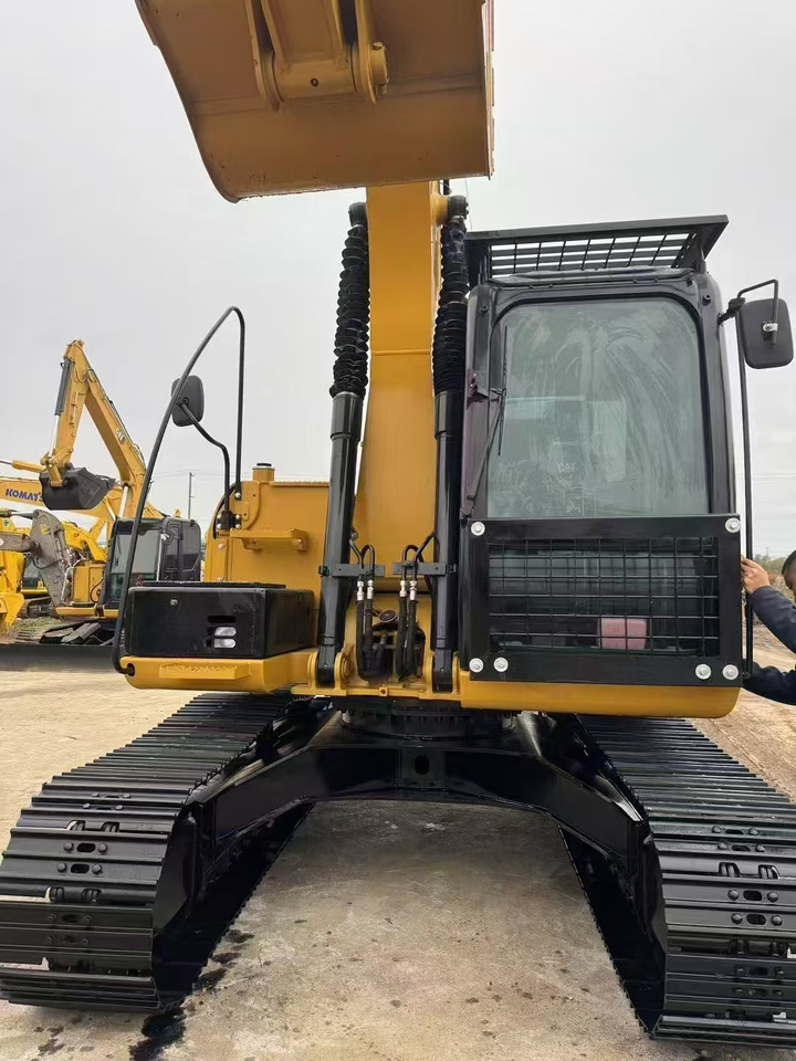 CAT 312D - Pelle sur chenille: photos 1 CAT 312D - Pelle sur chenille: photos 1