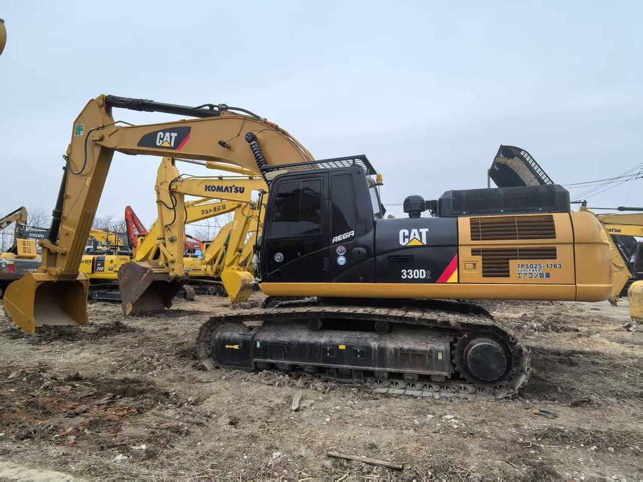 CAT 330D2 - Pelle sur chenille: photos 1 CAT 330D2 - Pelle sur chenille: photos 1