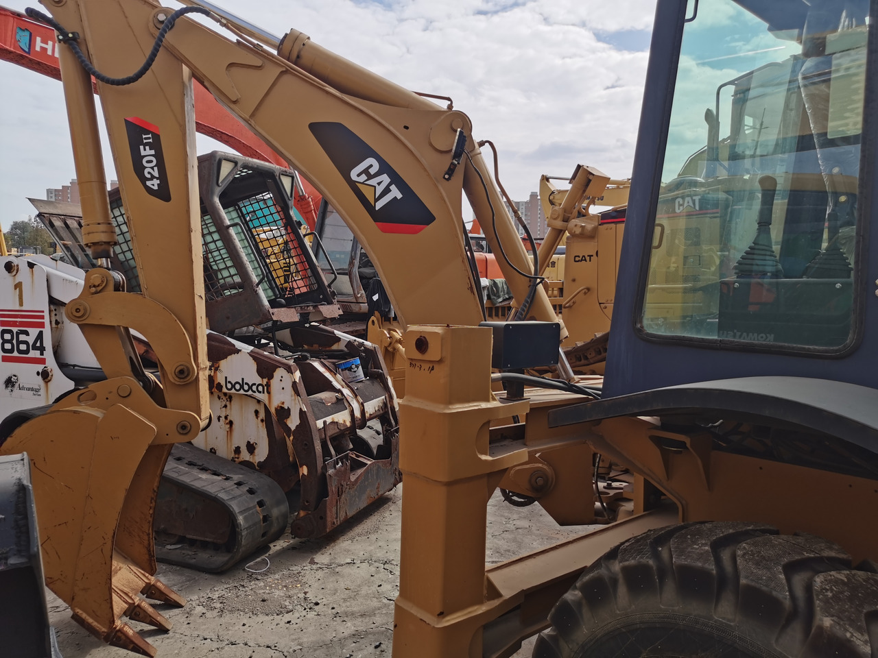 CAT 420F Backhoe Loader Click Here for Discount - Tractopelle: photos 5 CAT 420F Backhoe Loader Click Here for Discount - Tractopelle: photos 5