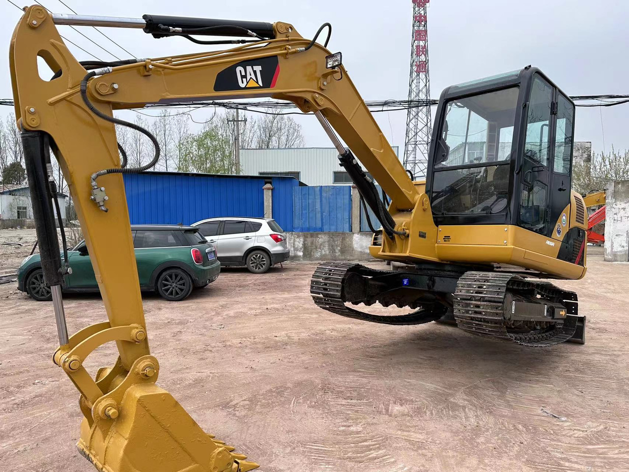 CATERPILLAR 306D - Mini pelle: photos 1 CATERPILLAR 306D - Mini pelle: photos 1