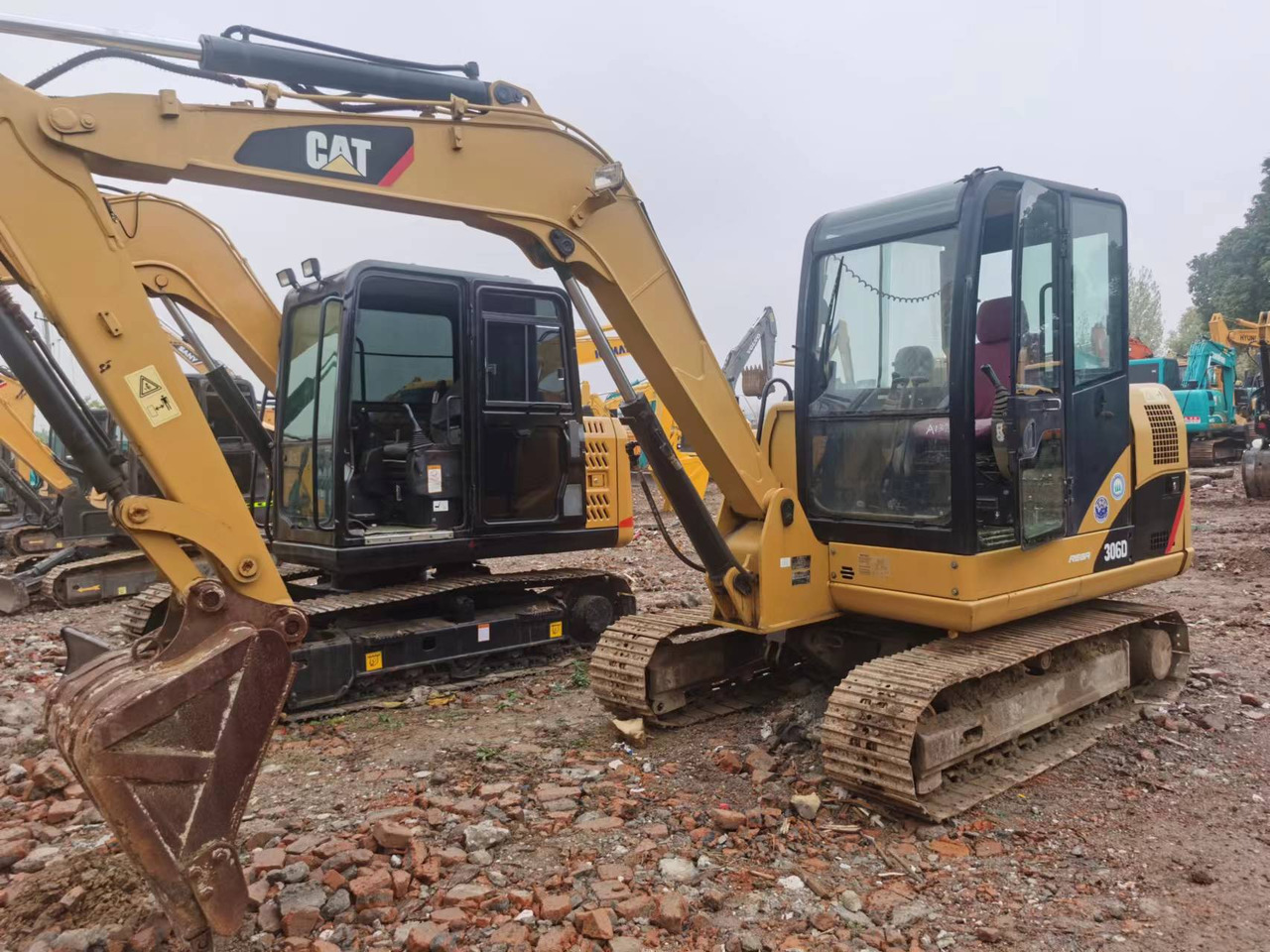 CATERPILLAR 306D - Pelle sur chenille: photos 5 CATERPILLAR 306D - Pelle sur chenille: photos 5