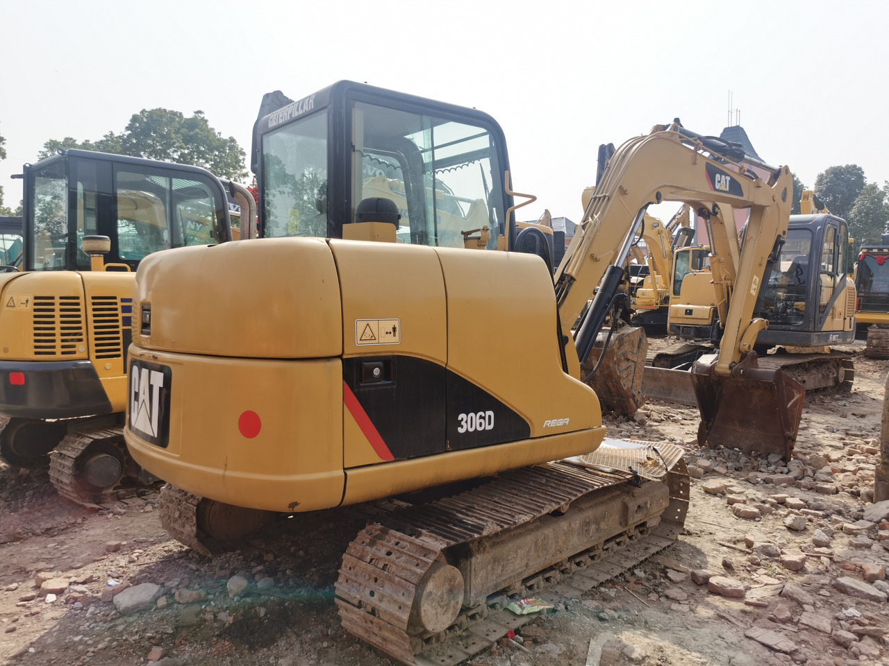 CATERPILLAR 306E2 - Pelle sur chenille: photos 5 CATERPILLAR 306E2 - Pelle sur chenille: photos 5