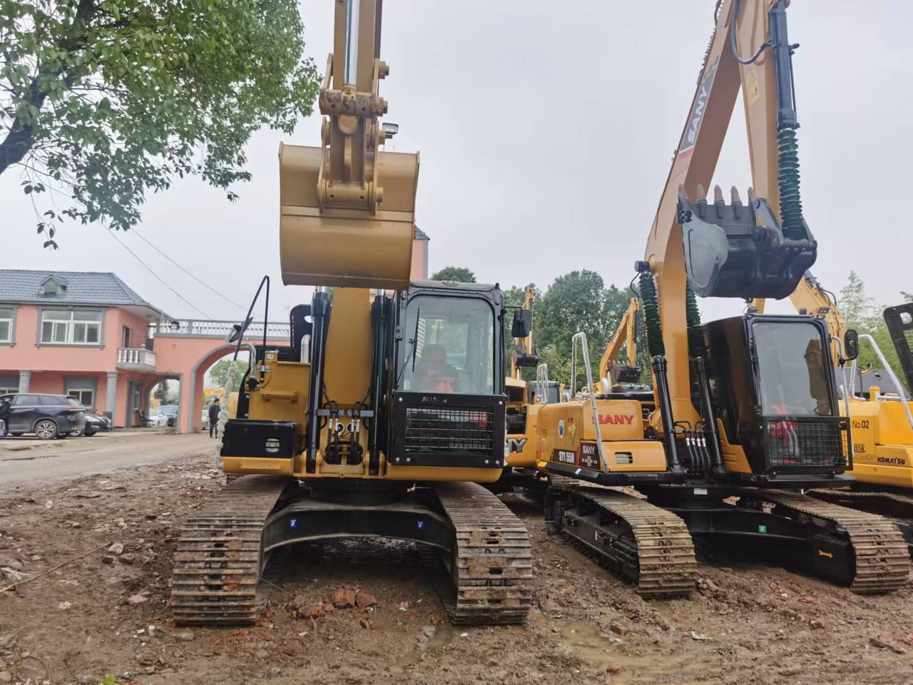 CATERPILLAR 315D2L - Pelle sur chenille: photos 2 CATERPILLAR 315D2L - Pelle sur chenille: photos 2