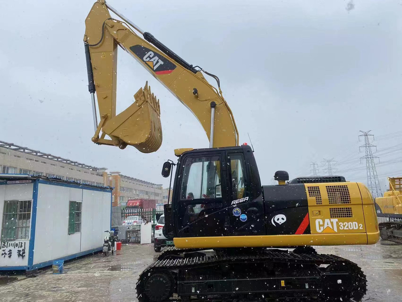 CATERPILLAR 320D - Pelle sur chenille: photos 5 CATERPILLAR 320D - Pelle sur chenille: photos 5