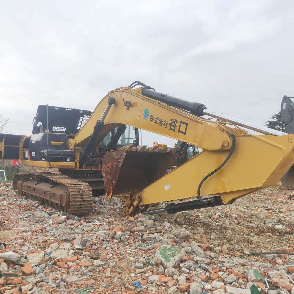 CATERPILLAR 329D - Pelle sur chenille: photos 3 CATERPILLAR 329D - Pelle sur chenille: photos 3