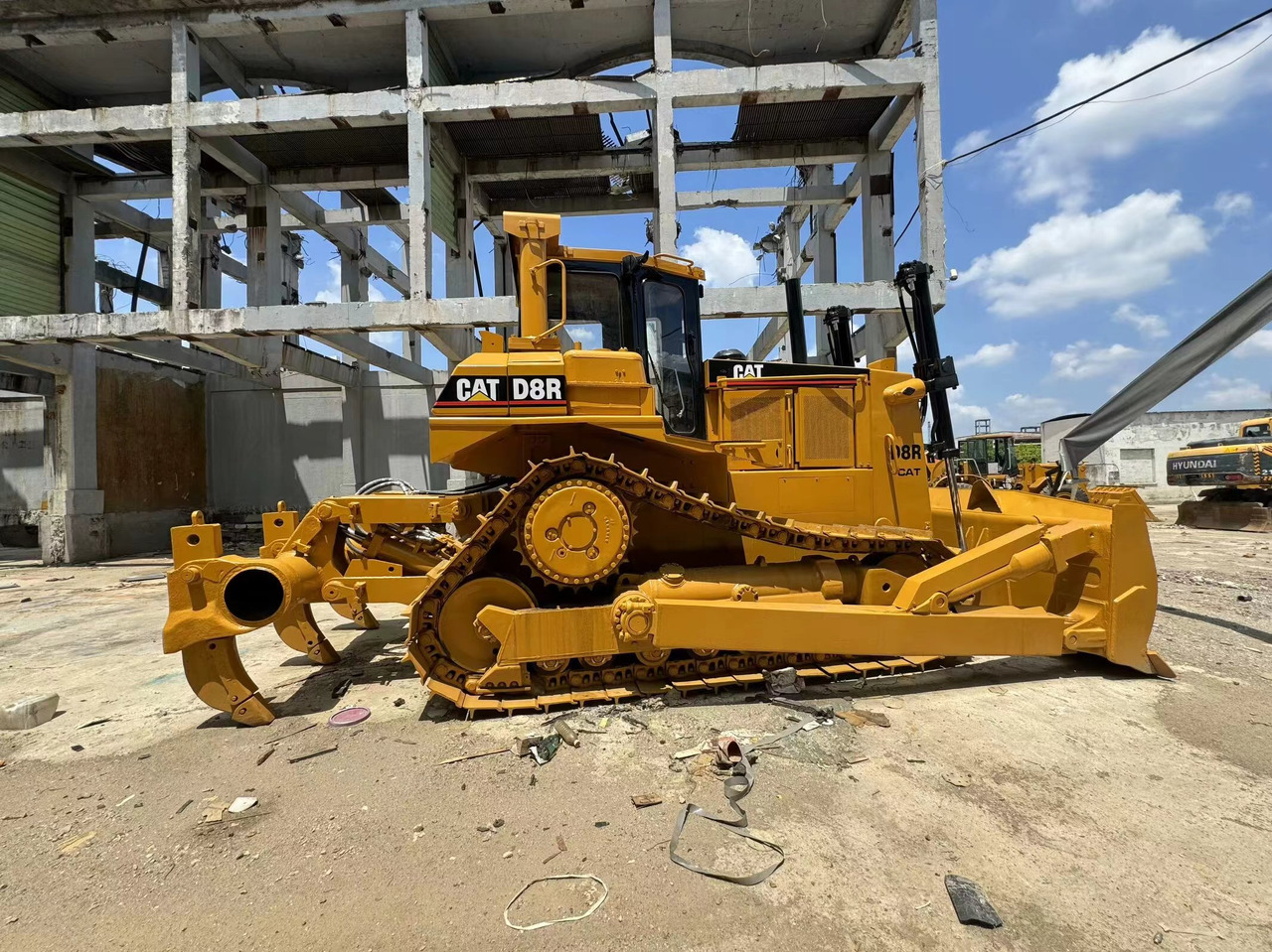 Bulldozer CATERPILLAR Bulldozer D8G Good Condition: photos 6 Bulldozer CATERPILLAR Bulldozer D8G Good Condition: photos 6