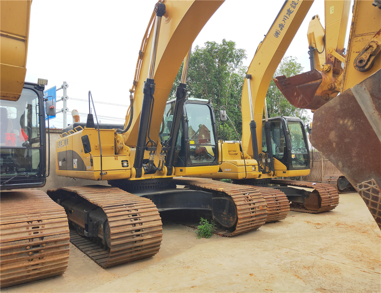 CATERPILLAR Crawler Excavator 349D - Pelle sur chenille: photos 3 CATERPILLAR Crawler Excavator 349D - Pelle sur chenille: photos 3