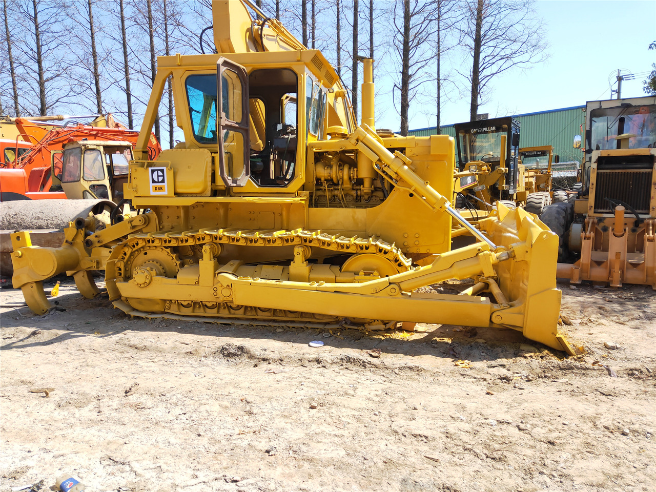 CATERPILLAR D8K - Bulldozer: photos 4 CATERPILLAR D8K - Bulldozer: photos 4