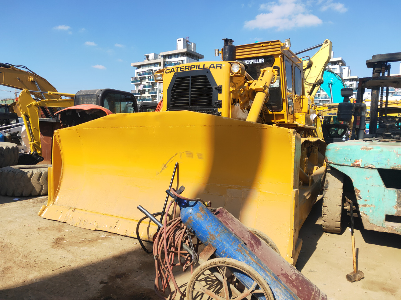 CATERPILLAR D9H - Bulldozer: photos 5 CATERPILLAR D9H - Bulldozer: photos 5