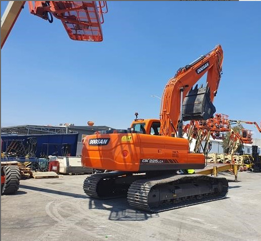 DOOSAN DX225LCA - Pelle sur chenille: photos 4 DOOSAN DX225LCA - Pelle sur chenille: photos 4