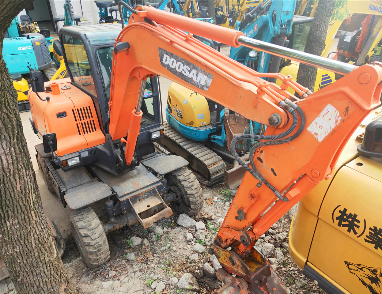 DOOSAN Mini Excavator DX60W Click Here for Discount - Mini pelle: photos 5 DOOSAN Mini Excavator DX60W Click Here for Discount - Mini pelle: photos 5