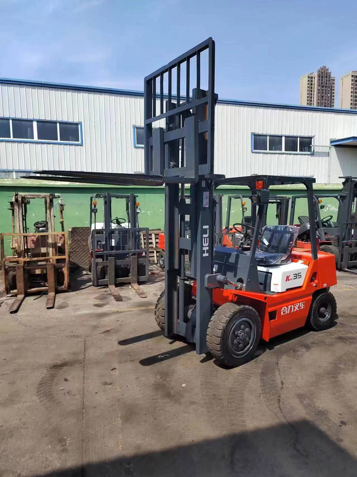 HELI 3.5Ton Forklift Click Here for Discount - Chariot élévateur diesel: photos 1 HELI 3.5Ton Forklift Click Here for Discount - Chariot élévateur diesel: photos 1