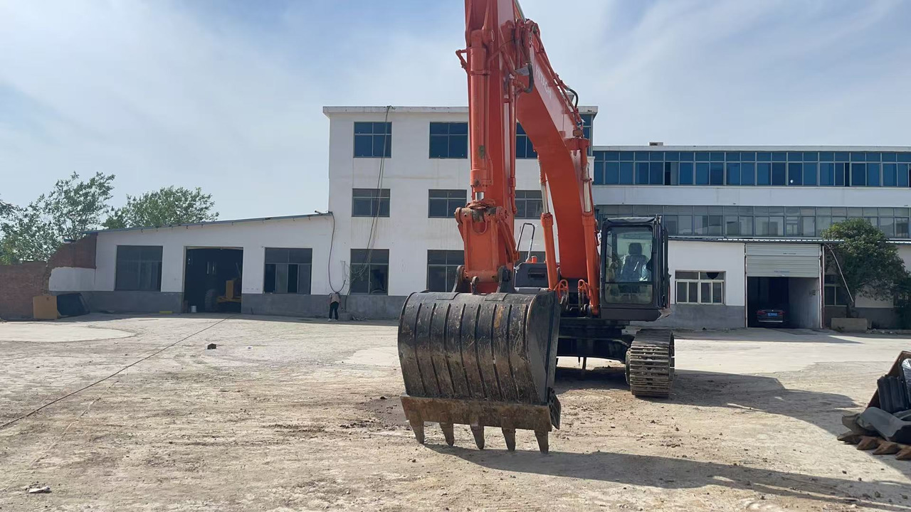 HITACHI ZX350-3G Excavator | Zero Final Drive Issues | New Undercarriage | Super Clean - Pelle: photos 3 HITACHI ZX350-3G Excavator | Zero Final Drive Issues | New Undercarriage | Super Clean - Pelle: photos 3