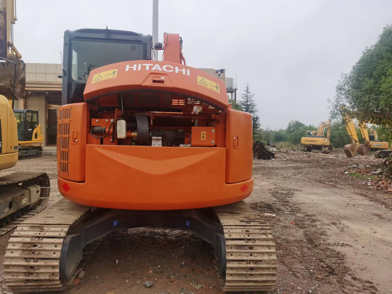 HITACHI ZX75US - Pelle sur chenille: photos 3 HITACHI ZX75US - Pelle sur chenille: photos 3