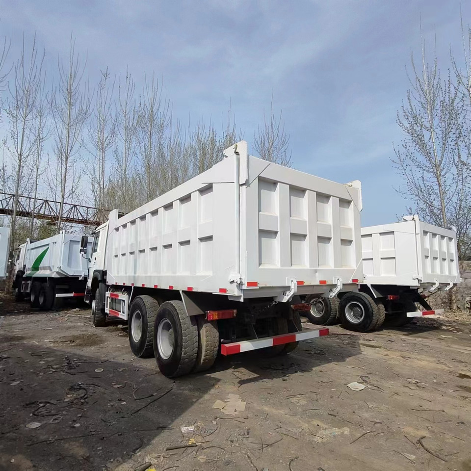 HOWO 371HP Dump Truck Click for Discount - Camion benne: photos 5 HOWO 371HP Dump Truck Click for Discount - Camion benne: photos 5