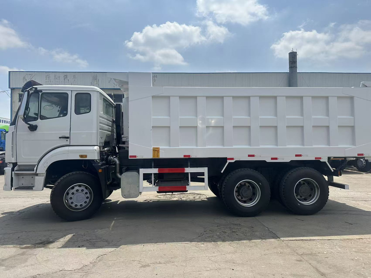 HOWO Haohan 6✖4 Dump Truck - Camion benne: photos 4 HOWO Haohan 6✖4 Dump Truck - Camion benne: photos 4