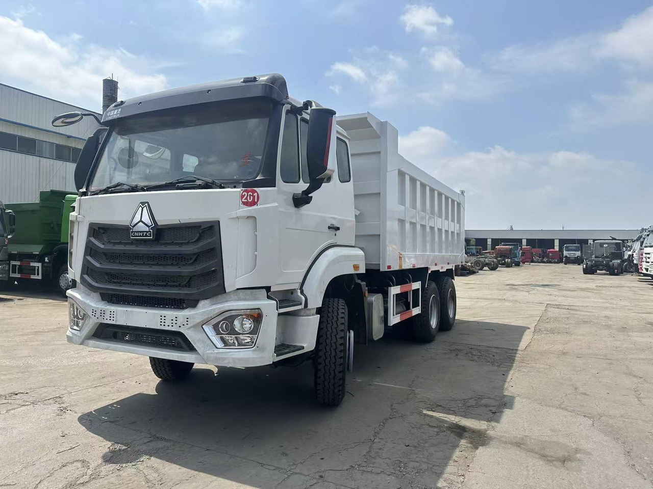 HOWO Haohan 6✖4 Dump Truck - Camion benne: photos 2 HOWO Haohan 6✖4 Dump Truck - Camion benne: photos 2