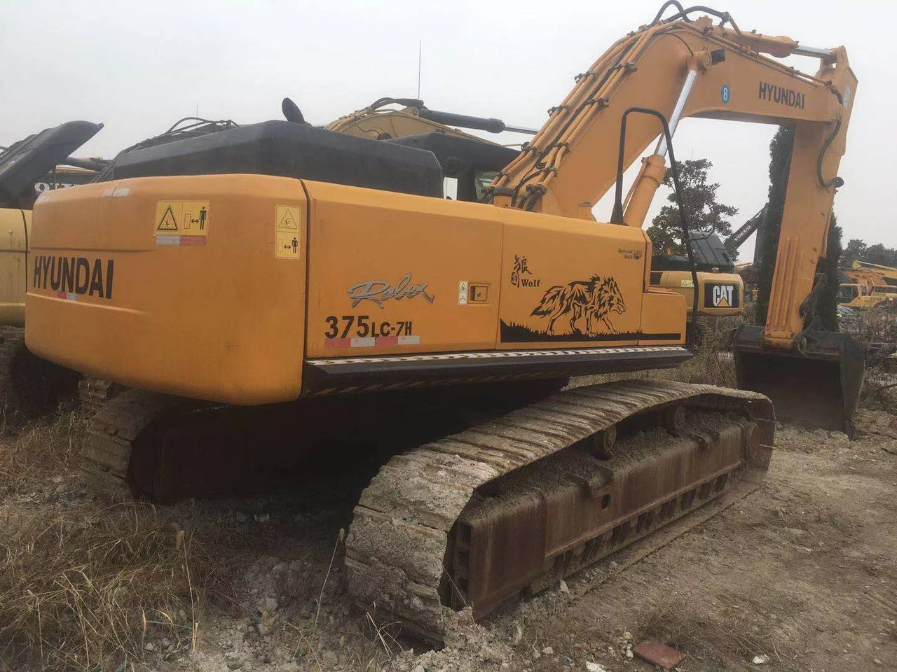 HYUNDAI R375LC-7H - Pelle sur pneus: photos 1 HYUNDAI R375LC-7H - Pelle sur pneus: photos 1