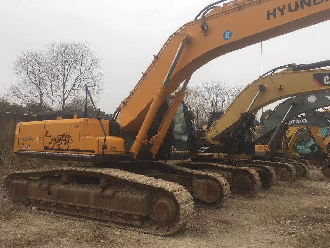 HYUNDAI R375LC-7H - Pelle sur pneus: photos 2 HYUNDAI R375LC-7H - Pelle sur pneus: photos 2